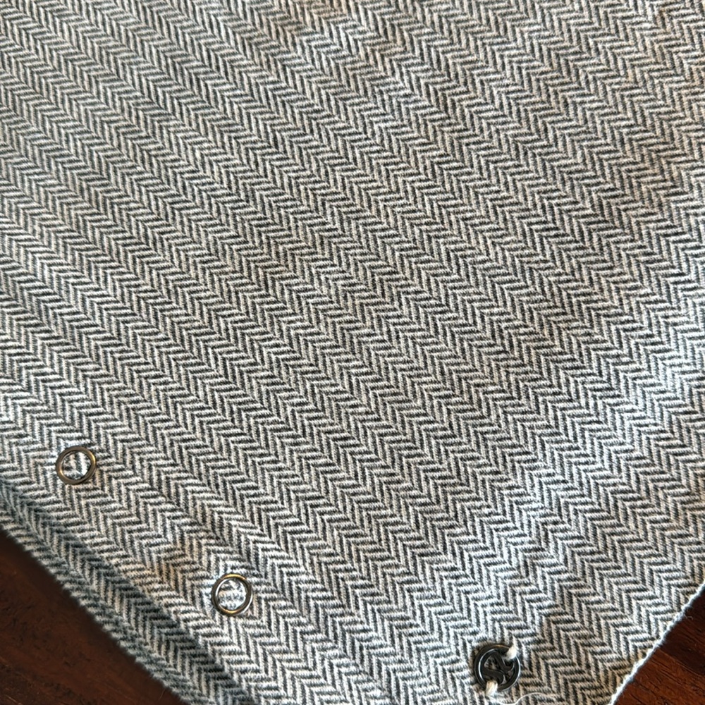 Lululemon Vinyasa Scarf Heathered Deep Coal Ghost Herringbone Chevron